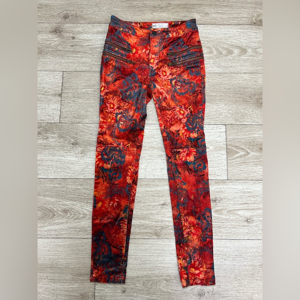 Free People Lennon Floral Funkytown Orange Red Velvet Pants Women’s Size 0